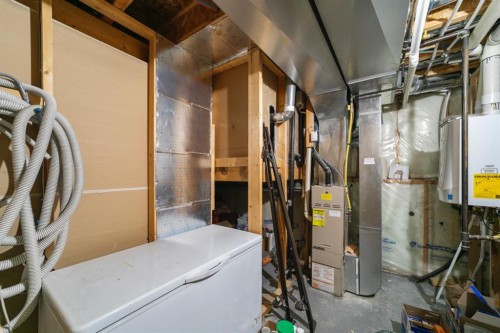 5414 59 Street, Camrose, AB - Indoor Photo Showing Basement