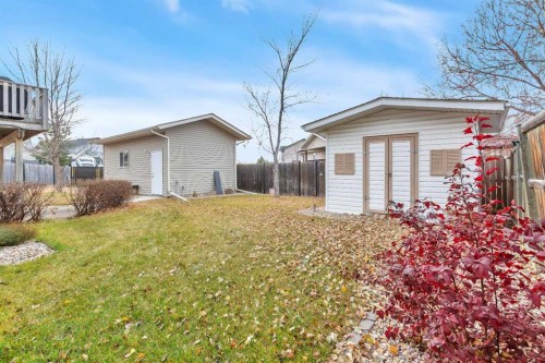 68 Falcon Crescent, Sylvan Lake, AB - Outdoor