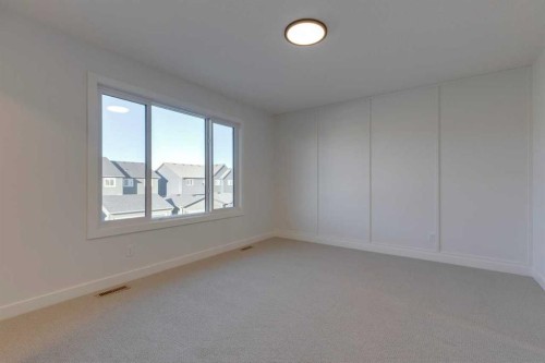 495 Lawthorn Way Se, Airdrie, AB - Indoor Photo Showing Other Room