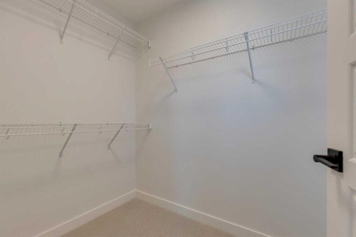 495 Lawthorn Way Se, Airdrie, AB - Indoor With Storage