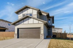 16 Trinity Street  Lacombe, AB T4L 0L1