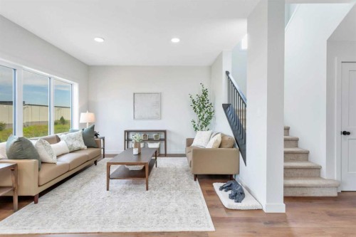 115 Hampton Crescent, Sylvan Lake, AB - Indoor Photo Showing Living Room