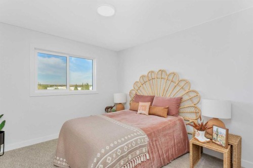 115 Hampton Crescent, Sylvan Lake, AB - Indoor Photo Showing Bedroom