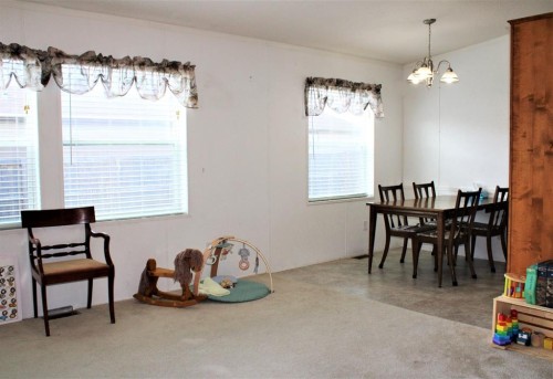 20 Noblefern Way, Sundre, AB - Indoor Photo Showing Dining Room