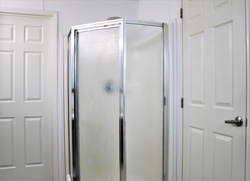 20 Noblefern Way, Sundre, AB - Indoor