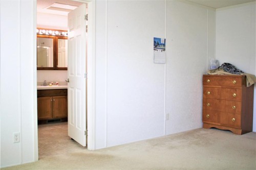 20 Noblefern Way, Sundre, AB - Indoor Photo Showing Other Room