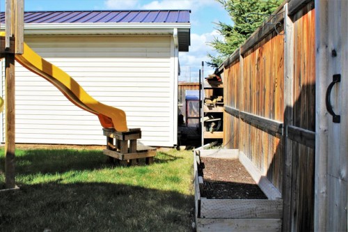 20 Noblefern Way, Sundre, AB - Outdoor With Exterior