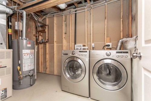 24 Lanterman Close, Red Deer, AB - Indoor Photo Showing Laundry Room