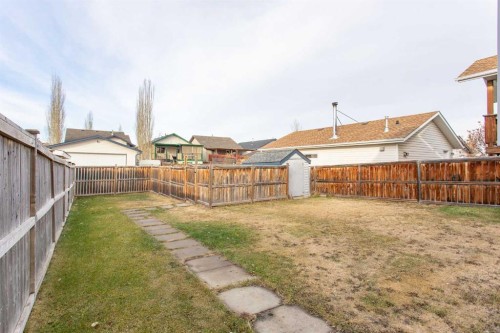 24 Lanterman Close, Red Deer, AB - Outdoor
