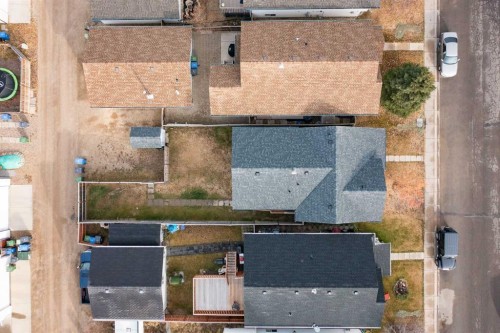 24 Lanterman Close, Red Deer, AB - Outdoor