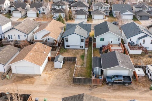 24 Lanterman Close, Red Deer, AB - Outdoor