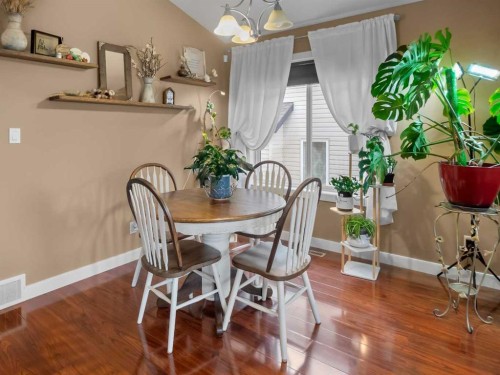 36 Kershaw Close, Red Deer, AB - Indoor Photo Showing Dining Room