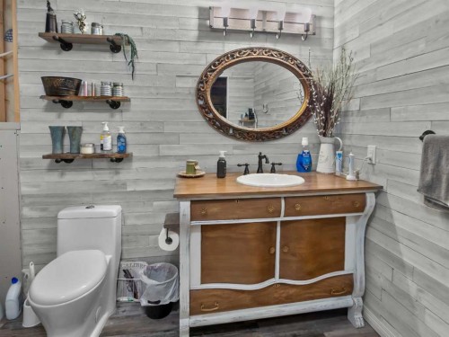 36 Kershaw Close, Red Deer, AB - Indoor Photo Showing Bathroom
