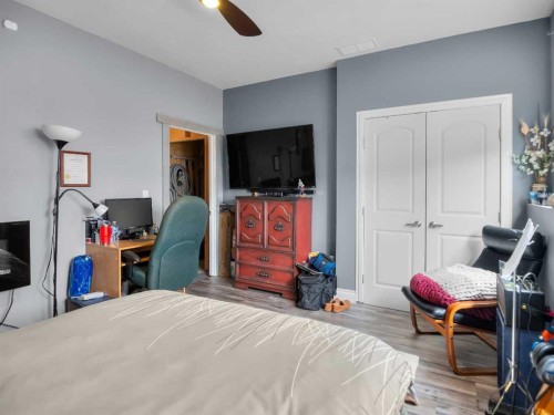 36 Kershaw Close, Red Deer, AB - Indoor Photo Showing Bedroom