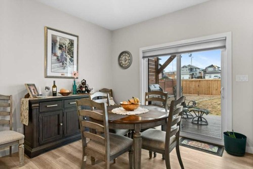 85 Crestview Boulevard, Sylvan Lake, AB - Indoor Photo Showing Dining Room