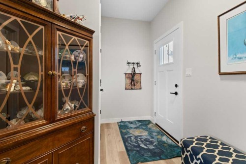 85 Crestview Boulevard, Sylvan Lake, AB - Indoor Photo Showing Other Room