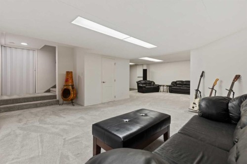 3810 64 Street, Camrose, AB - Indoor