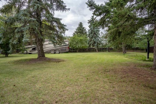 3810 64 Street, Camrose, AB - Outdoor