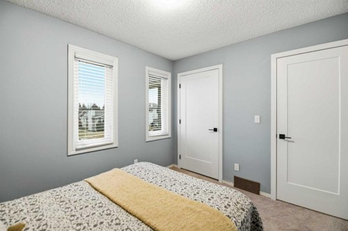 164 Dixon Crescent, Red Deer, AB - Indoor Photo Showing Bedroom