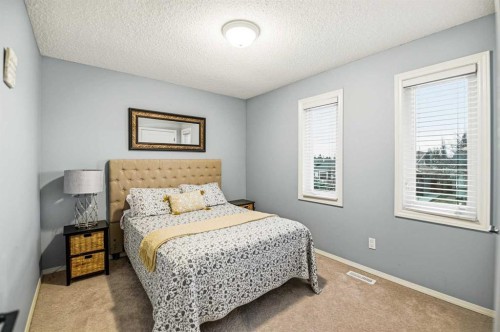 164 Dixon Crescent, Red Deer, AB - Indoor Photo Showing Bedroom