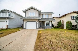 164 Dixon Crescent  Red Deer, AB T4R 2H5