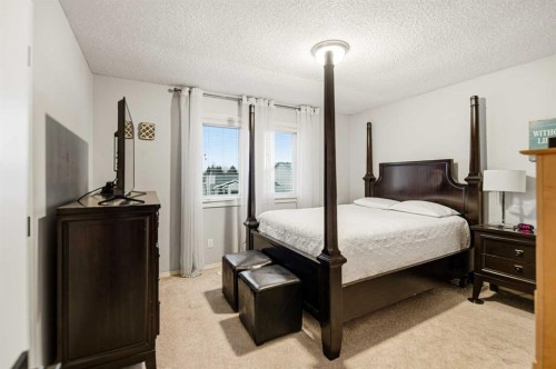 164 Dixon Crescent, Red Deer, AB - Indoor Photo Showing Bedroom