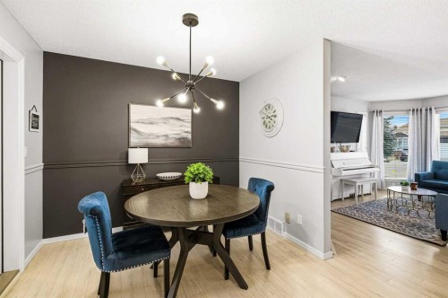 164 Dixon Crescent, Red Deer, AB - Indoor Photo Showing Dining Room