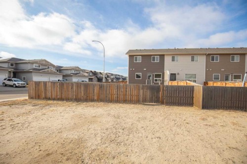 1 Crimson Court, Blackfalds, AB - Outdoor