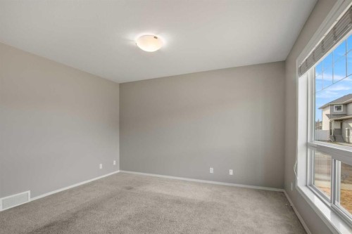 1 Crimson Court, Blackfalds, AB - Indoor Photo Showing Other Room