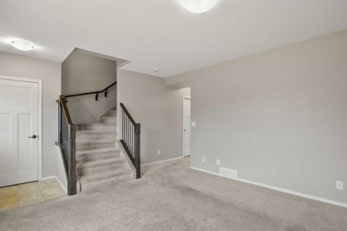 1 Crimson Court, Blackfalds, AB - Indoor Photo Showing Other Room