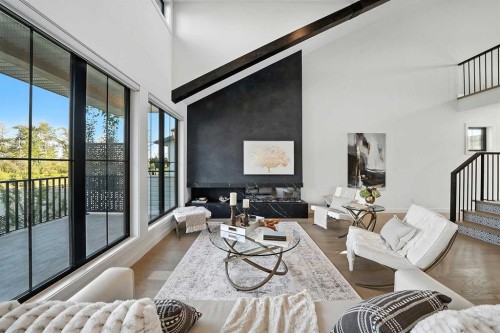 129 Emerald Drive, Red Deer, AB - Indoor Photo Showing Living Room