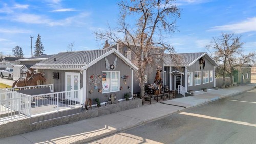 2023 20 Avenue, Bowden, AB 