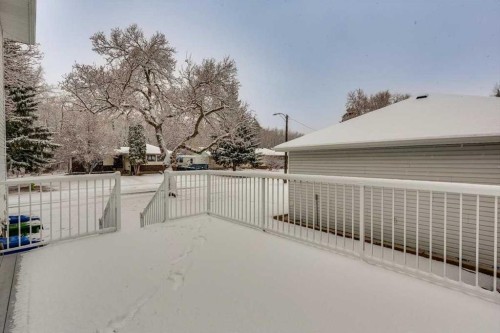 5302 42 Avenue, Red Deer, AB - Outdoor