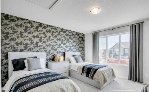 89 Creekstone Grove Sw, Calgary, AB - Indoor Photo Showing Bedroom