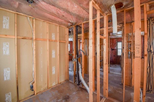 20140 Twp Rd. 380, Rural Stettler No. 6, County Of, AB - Indoor