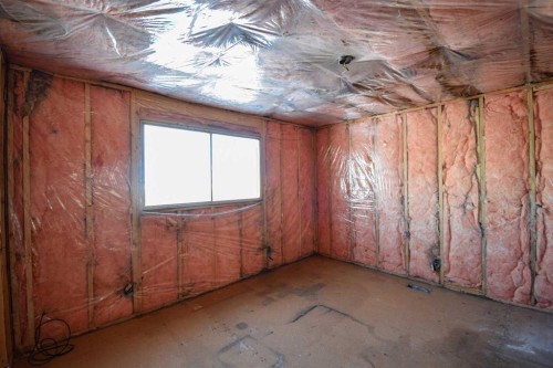 20140 Twp Rd. 380, Rural Stettler No. 6, County Of, AB - Indoor Photo Showing Other Room