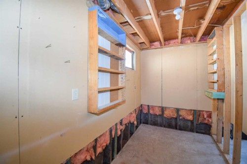 20140 Twp Rd. 380, Rural Stettler No. 6, County Of, AB - Indoor Photo Showing Other Room