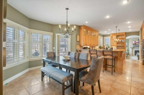 10 Fieldstone Way, Sylvan Lake, AB - Indoor Photo Showing Dining Room