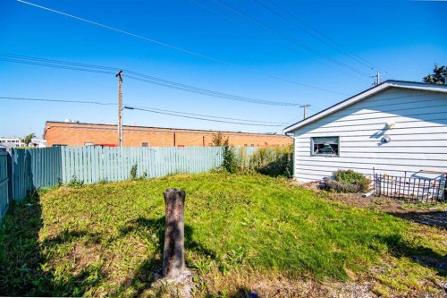 84 Pearson Crescent, Red Deer, AB - Outdoor