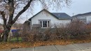 5202 Victoria Avenue, Coronation, AB  - Outdoor 