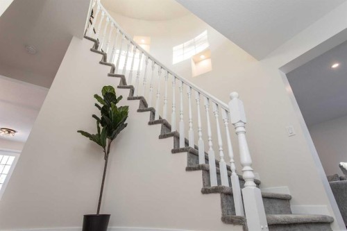 10 Pickwick Lane, Lacombe, AB - Indoor Photo Showing Other Room