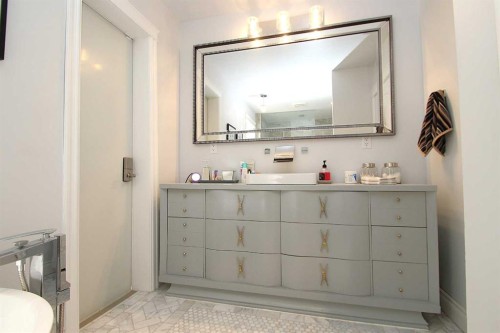 4109 51A Street, Red Deer, AB - Indoor Photo Showing Bathroom