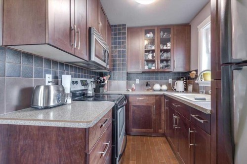 4109 51A Street, Red Deer, AB - Indoor Photo Showing Kitchen