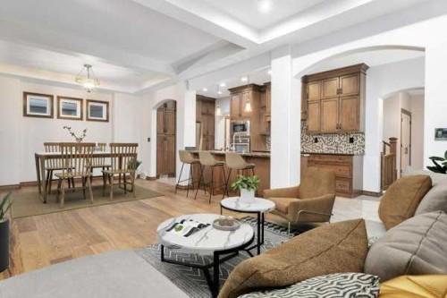 100 Van Slyke Way, Red Deer, AB - Indoor Photo Showing Living Room