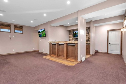 100 Van Slyke Way, Red Deer, AB - Indoor