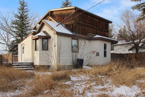 5131 51 Street, Consort, AB - Outdoor