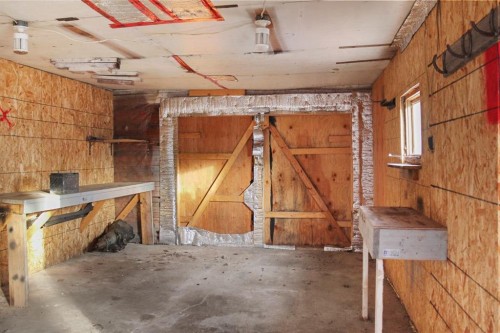 5131 51 Street, Consort, AB - Indoor