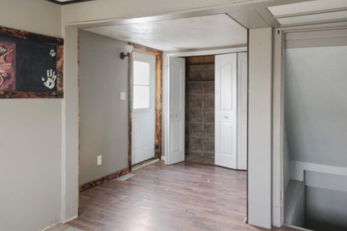 5131 51 Street, Consort, AB - Indoor Photo Showing Other Room
