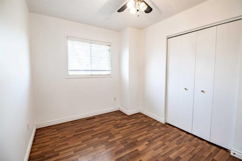 93 Westview Drive, Sylvan Lake, AB - Indoor Photo Showing Other Room