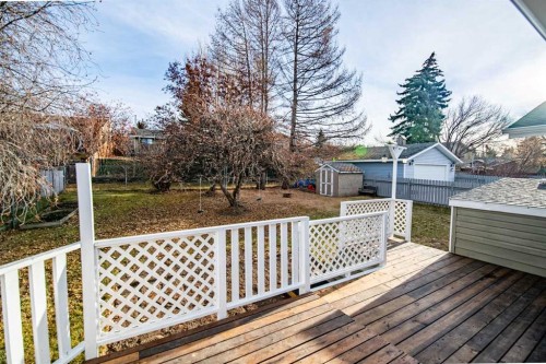 93 Westview Drive, Sylvan Lake, AB - Outdoor With Deck Patio Veranda